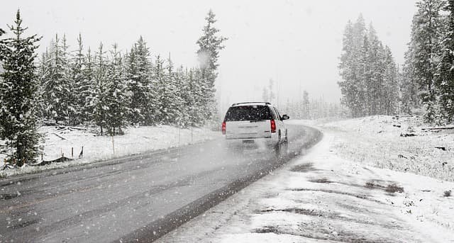 Ultimate Guide to Planning Your Ideal Road Trip